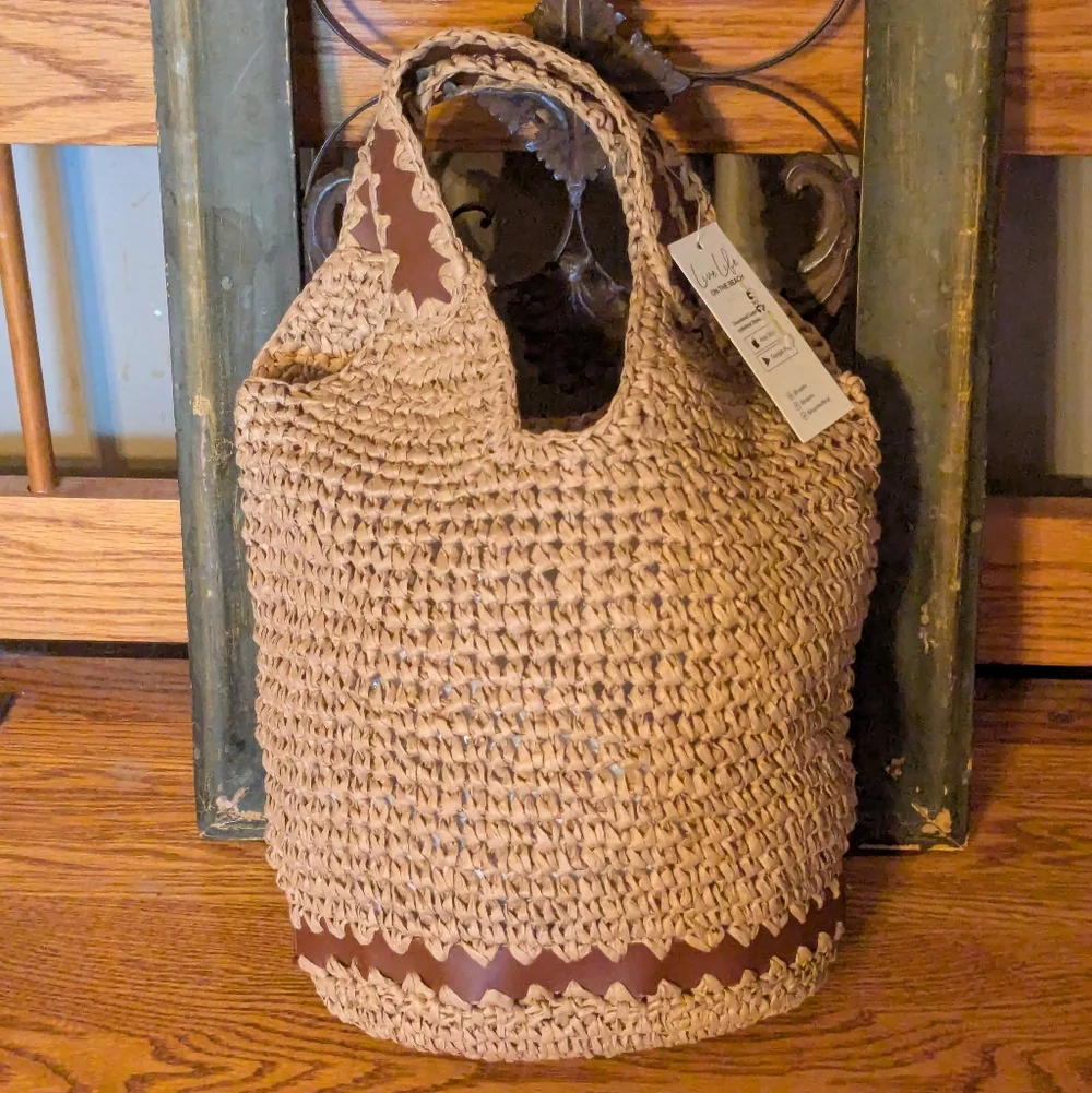 Cupshe Live Life on Beach Natural Fibre Bag